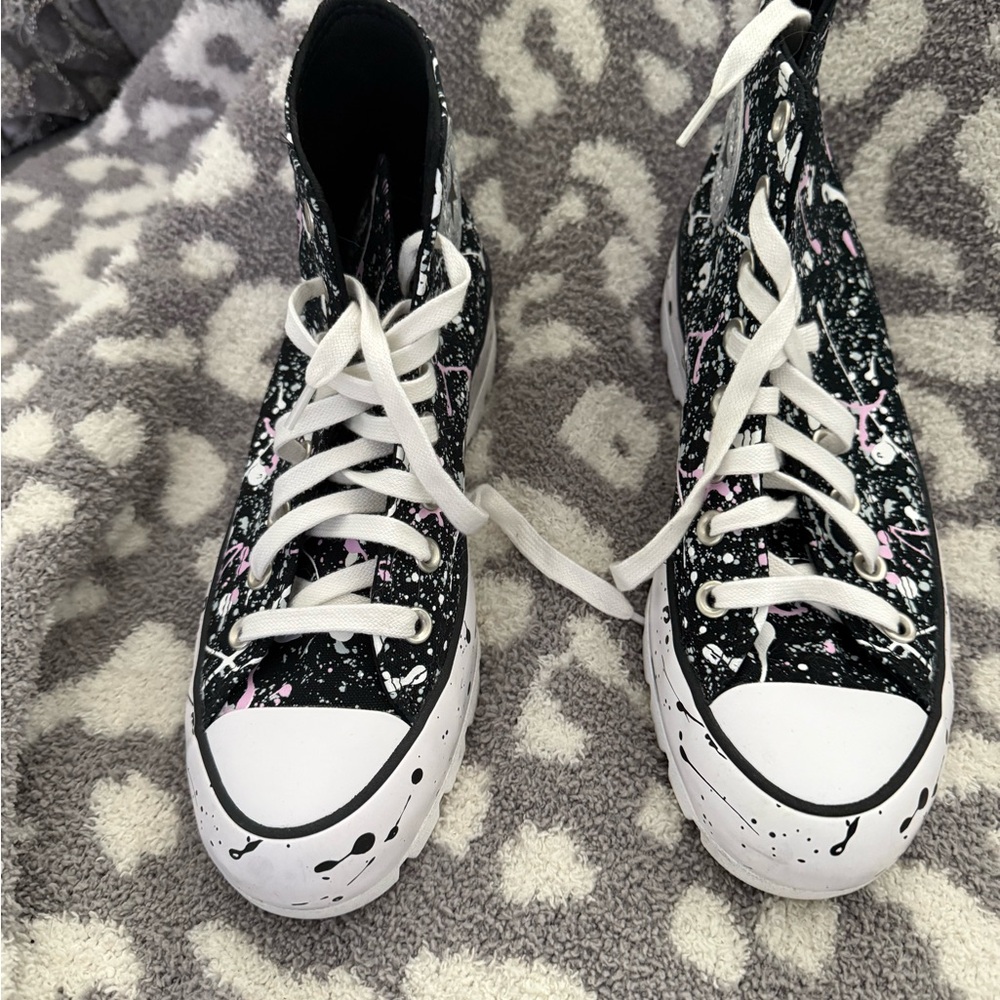 Converse lugged Black and White Splatter High-Top Sneakers size 8.5